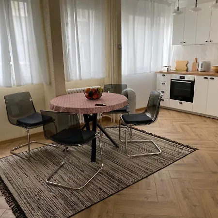 Hidden Gem * Belgrado